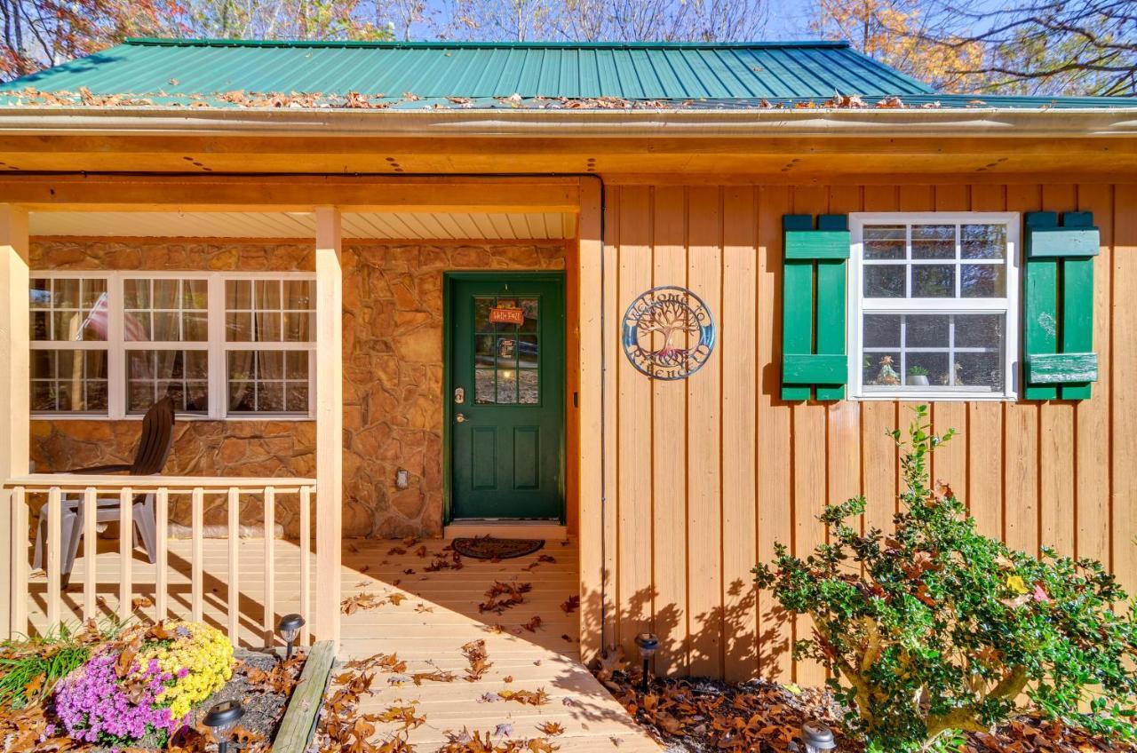 Burnside Resort Cabin With Hot Tub And Outdoor Spots! 外观 照片