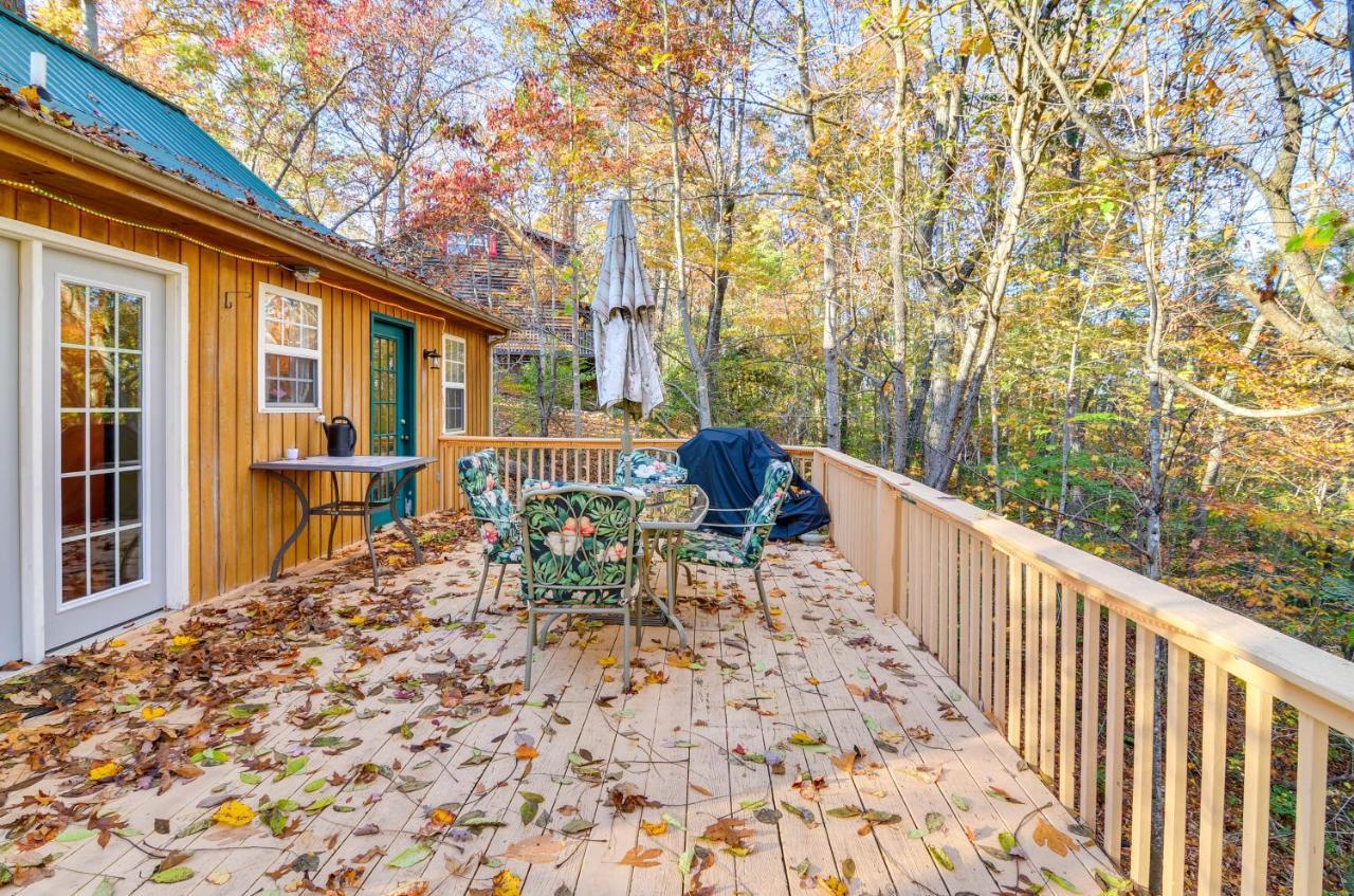 Burnside Resort Cabin With Hot Tub And Outdoor Spots! 外观 照片